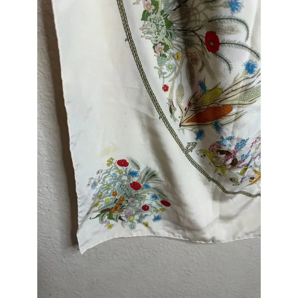 Vintage Gucci 100% Silk Scarf Ivory Floral Fauna Nature Print 40